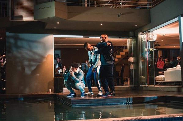 SAHipHopMagcoza's tweet photo. New Release: @Sliqe - #OceansVideo [ft @Shane_Eagle &amp; @2FreshLES] ----> https://t.co/iS6LS9p607 #SAHipHopMag https://t.co/12G50tmpQN