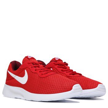 supermots's tweet photo. Really.... stealing my new shoes in the gym? Come on man... not cool!!! #domar #fitnessacademy fu** #nike https://t.co/XTDS14X9hP