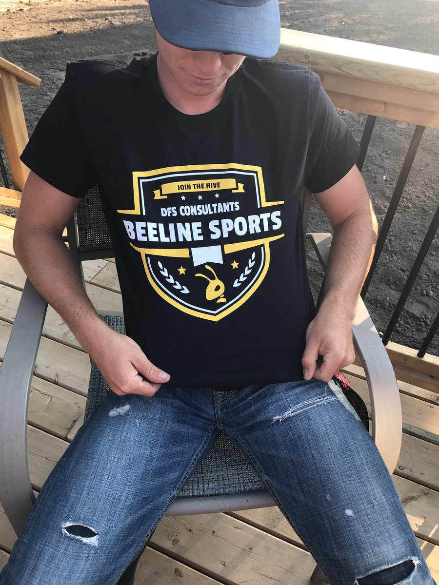 G7SportsM's tweet photo. ***RETWEET*** for a chance to win a Beeline Sports T-Shirt, $10 PayPal Payment &amp; 1 Free LU for tonight's slate! #letsweekend 🐝⚾️💰 https://t.co/ZRfFkxpY29