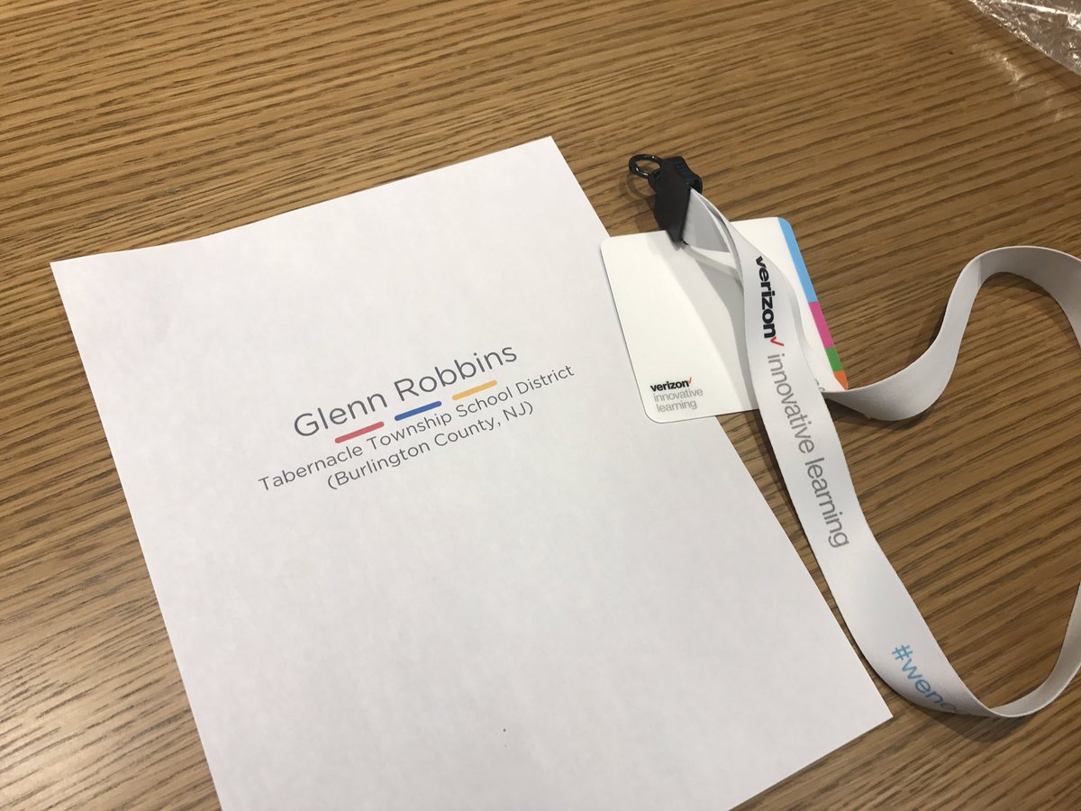 GlennGRobbins's tweet photo. Beyond blessed today! Talking about Maker Ed & @Tabschools to the Verizon Foundation Innovative Educators Program staff and teachers in NYC! https://t.co/twKWpps5he