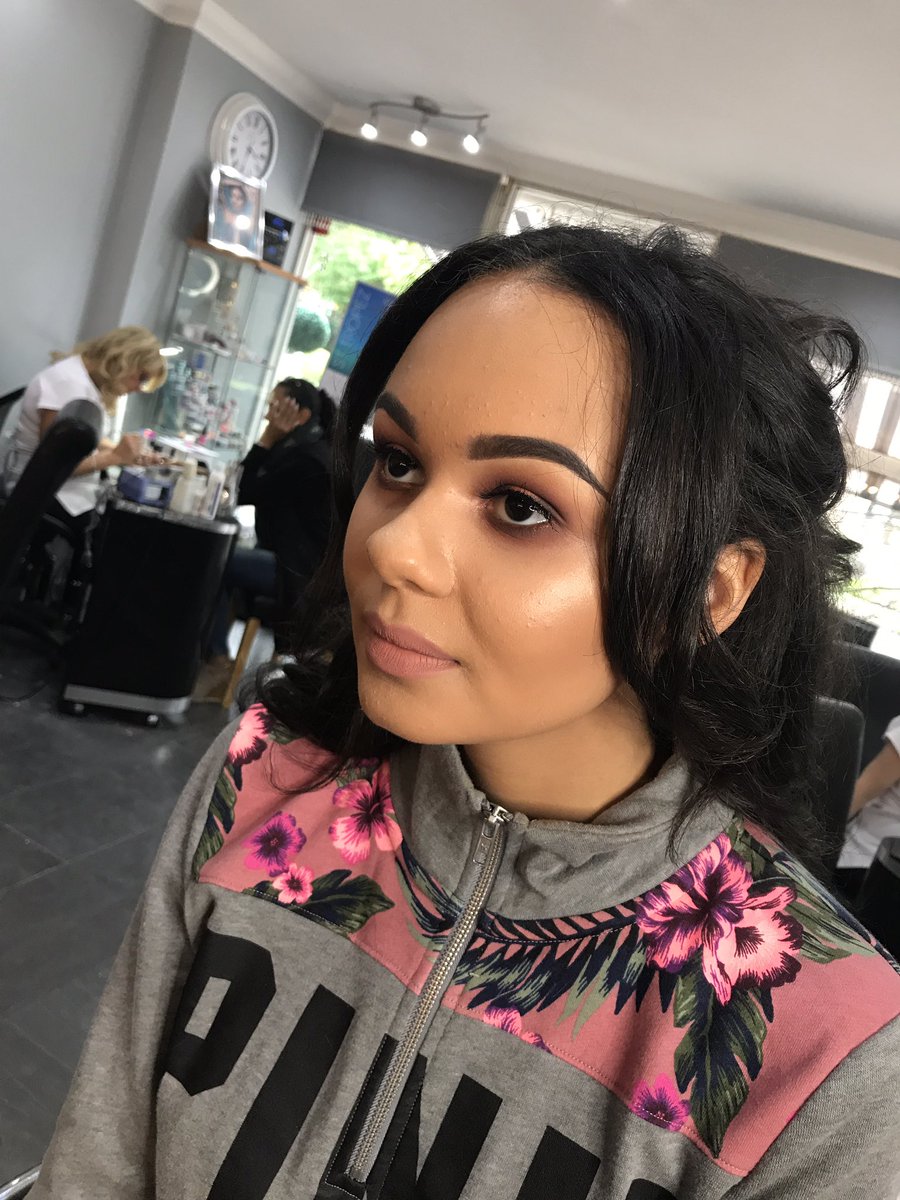 millyymakeup1's tweet photo. https://t.co/hkuRhZjeh5