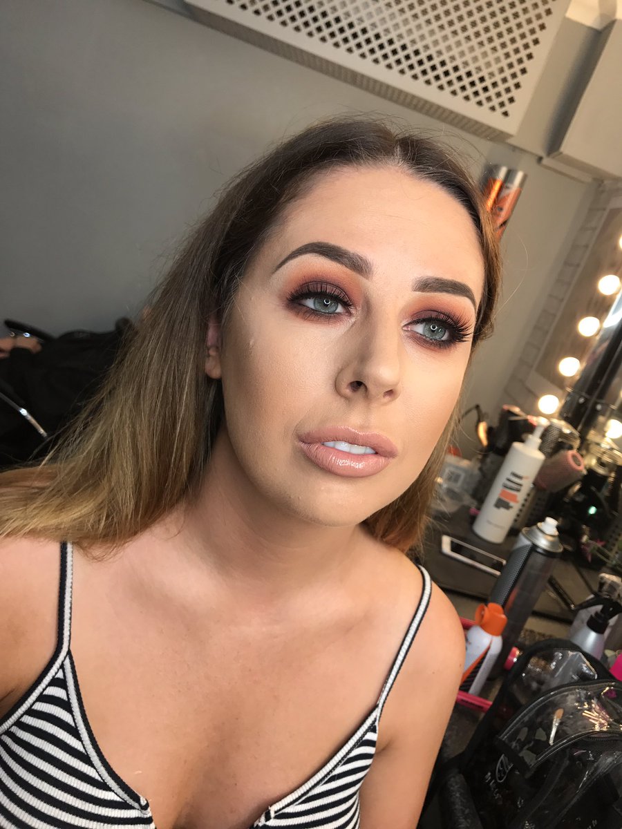 millyymakeup1's tweet photo. https://t.co/dBph8pUKzD
