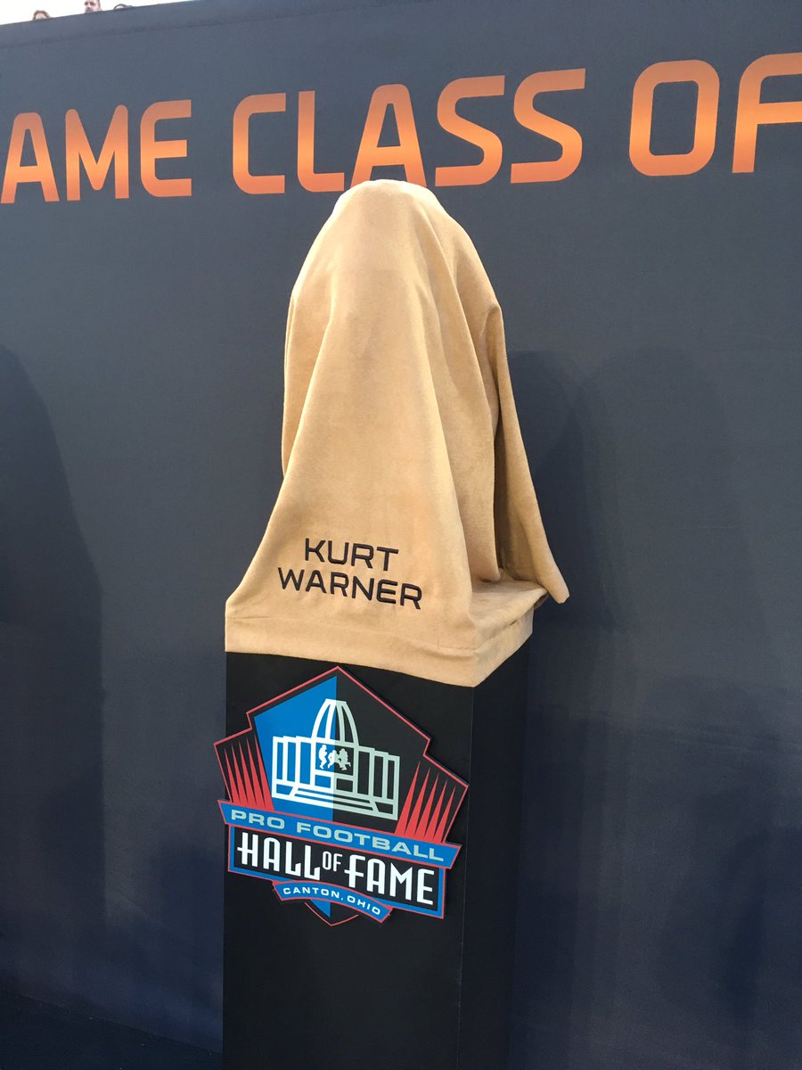 kurt13warner's tweet image. Saw this at game last night... wanted to take a sneak peek, but thought better to wait! Soon enough I guess...