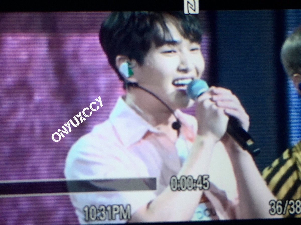 오랜만이예요... 하트 #MUSICBANKinSG #Onew #온유