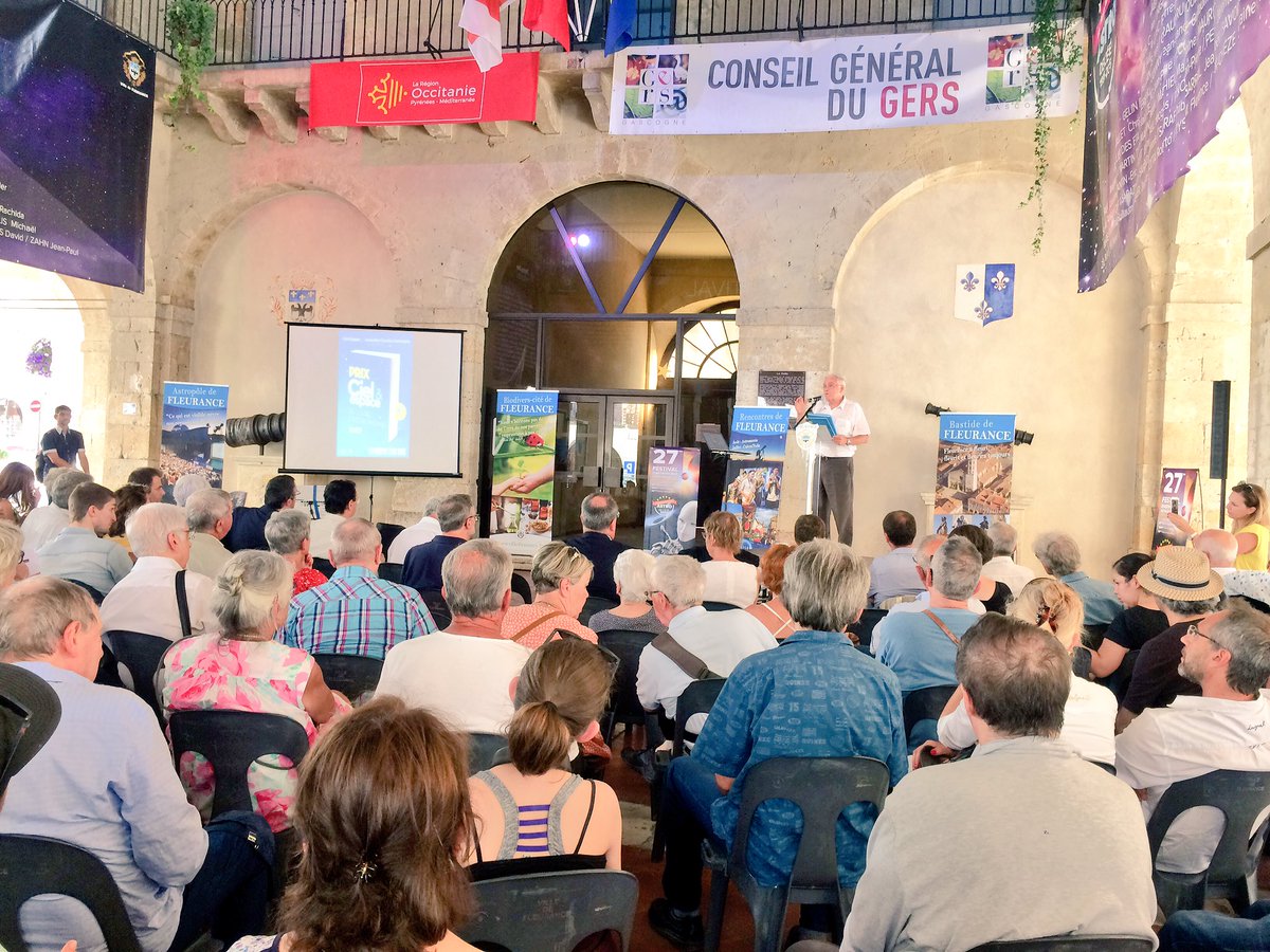 instantscience's tweet photo. En direct du 27e Festival d'Astronomie de #Fleurance inauguré ce soir ! Au programme + de 200 animations pr une semaine de festivités #FAF17 https://t.co/DK4sFEQ8TH