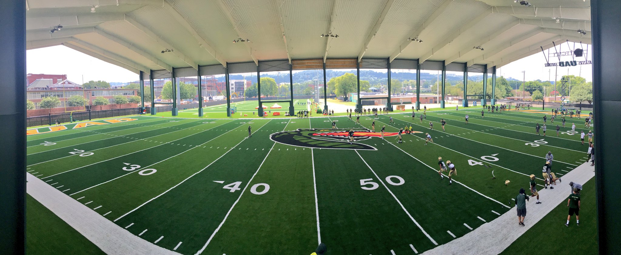 DGZgTn8UQAE82d6.jpg:large