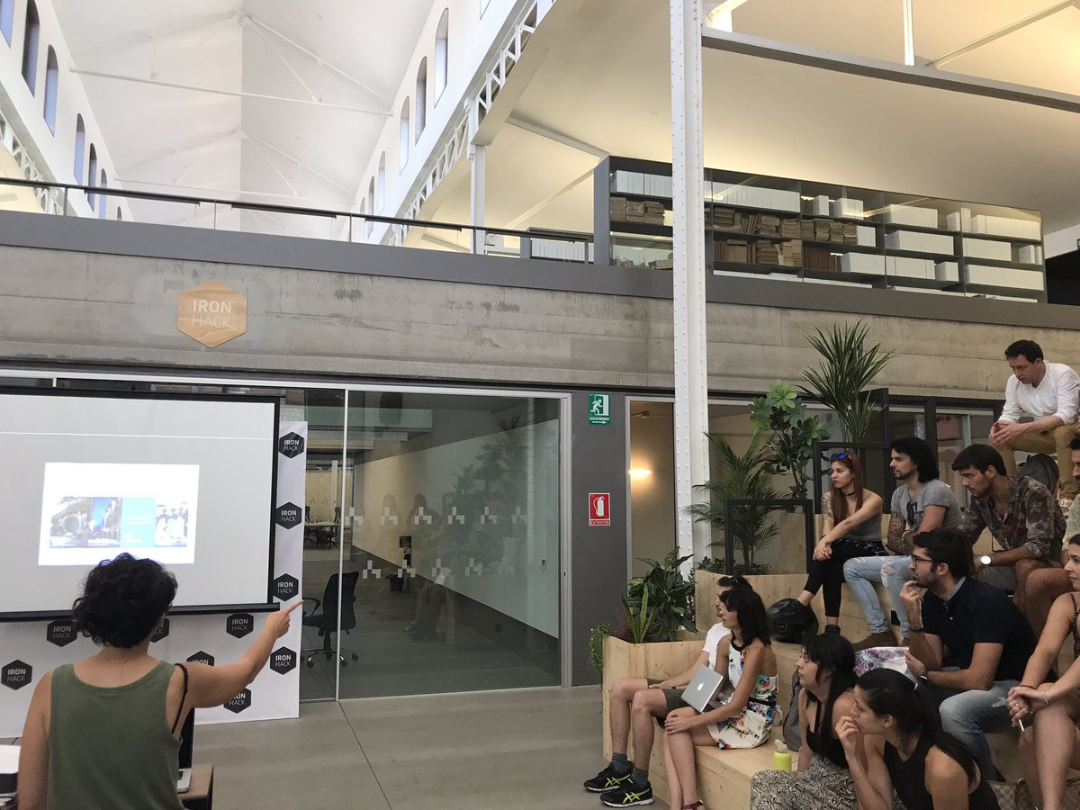 CringerArribas's tweet photo. Bravo @itzisvg y su proyecto Vooy. Un proyecto desarrollado en 2 semanas en @IronhackMAD. Nos ha dejado a todos con la boca abierta!! #ux https://t.co/xQzVMLEGgp