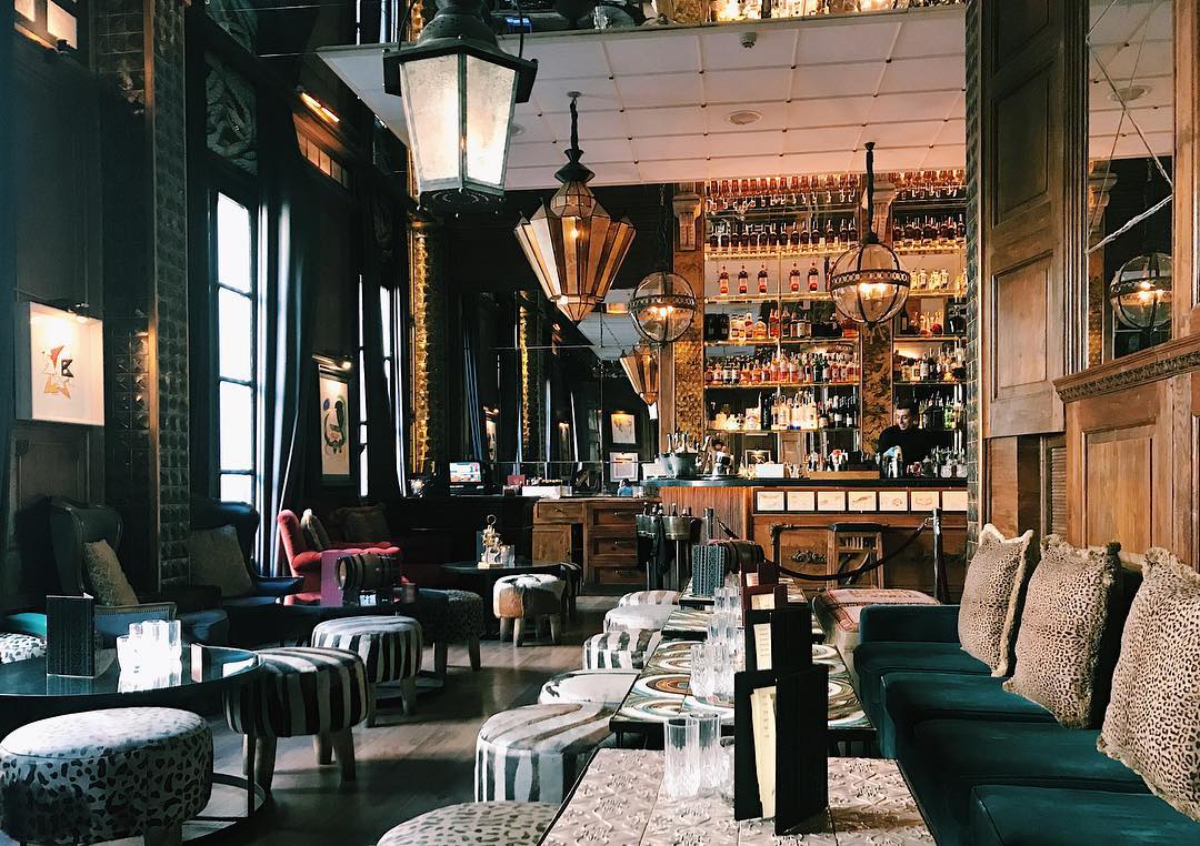 Are you ready for a cocktails night at Boca Chica? 🍸💃 @andidopico was! Thanks for the picture 😉 #bocachicabcn #cockatils #drinks #barcelona
