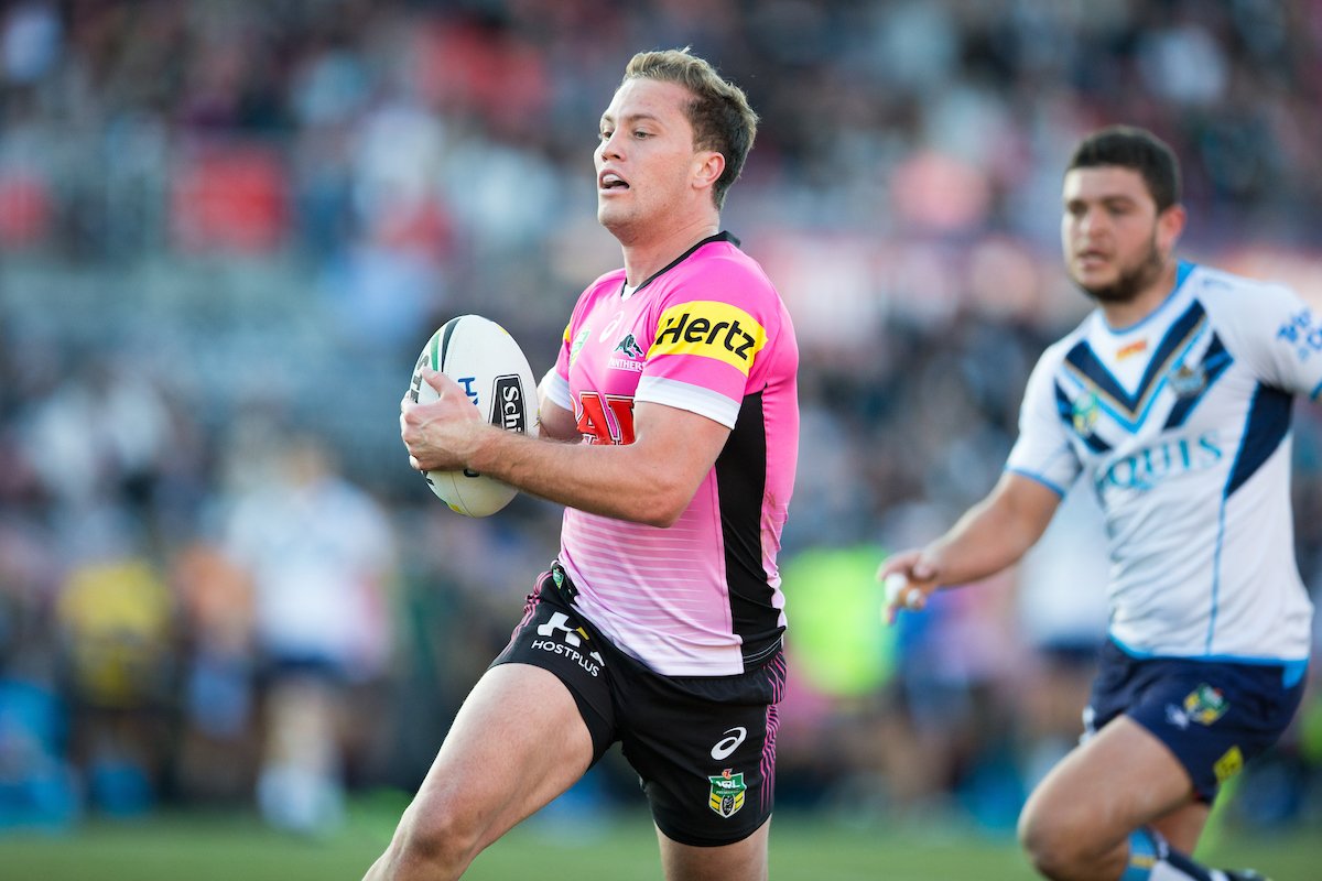 TheRiffMarn's tweet photo. #LastSay Will Moylan's return see @PenrithPanthersโ overcome their other bogey side tonight? #NRLPanthersCowboys
https://t.co/WJMyKelau3 https://t.co/JiFUCIEqgI