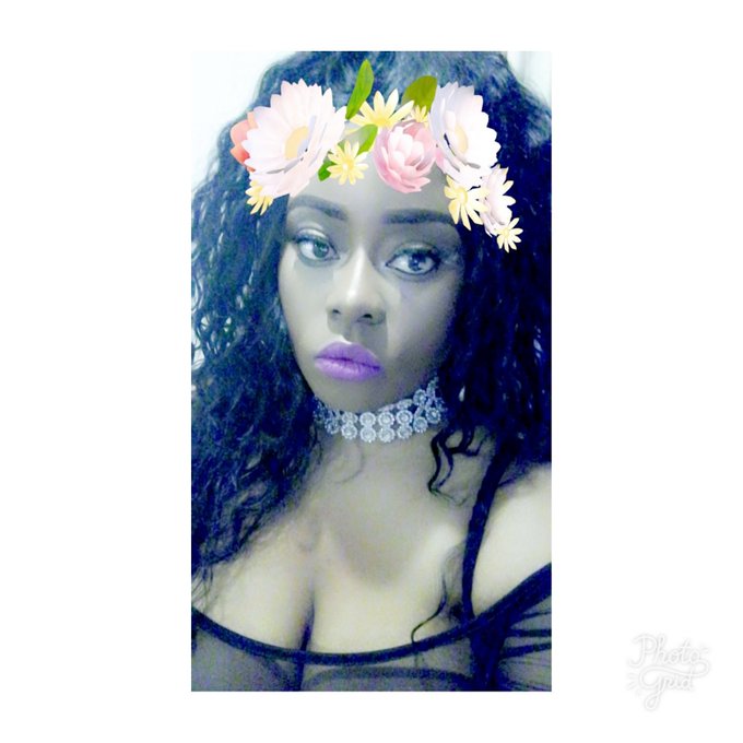 Watch HOT EIRE's leaked NSFW photo on TwXstars