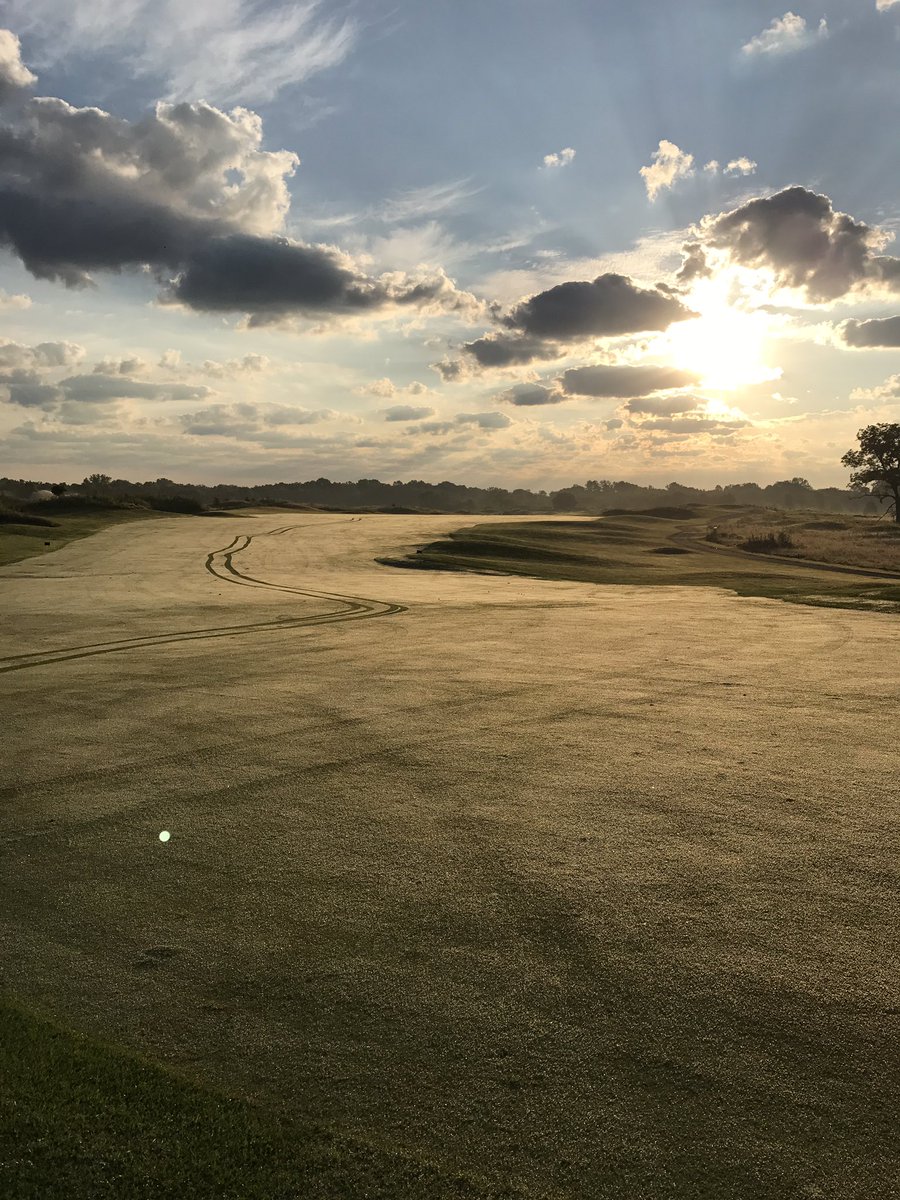 schott_joel's tweet photo. @BearSlideGolf Please let tomorrow look like this!! #DoGolf!! https://t.co/97QZ7jK3Db
