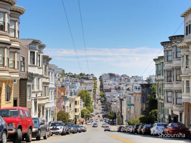 ホテル情報サイトfish Tips サンフランシスコ人気観光スポット アメリカ西海岸 を代表する世界都市の一つであるサンフランシスコ 個性的なビクトリア建築の住宅街や急な坂道 今も走る伝統的なケーブルカーや港などその街並みすべてが観光名所といっても