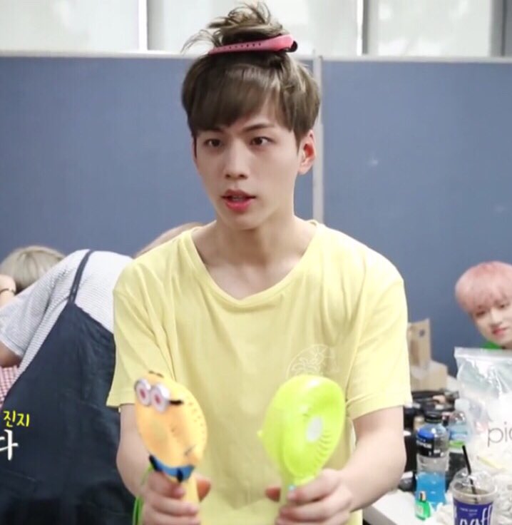 myteengotohell's tweet photo. Can we just: 
#마이틴 #MYTEEN #시헌 #pooheon
I love him don't worry but just like😂 https://t.co/yIRAWELm4d