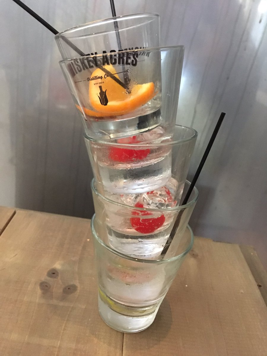 agchick's tweet photo. What?? Testing the product? Surely not. #seedtospirit #foodiechats #corniscool Great corn makes great booze. @WhiskeyAcres https://t.co/iU46s9kseb