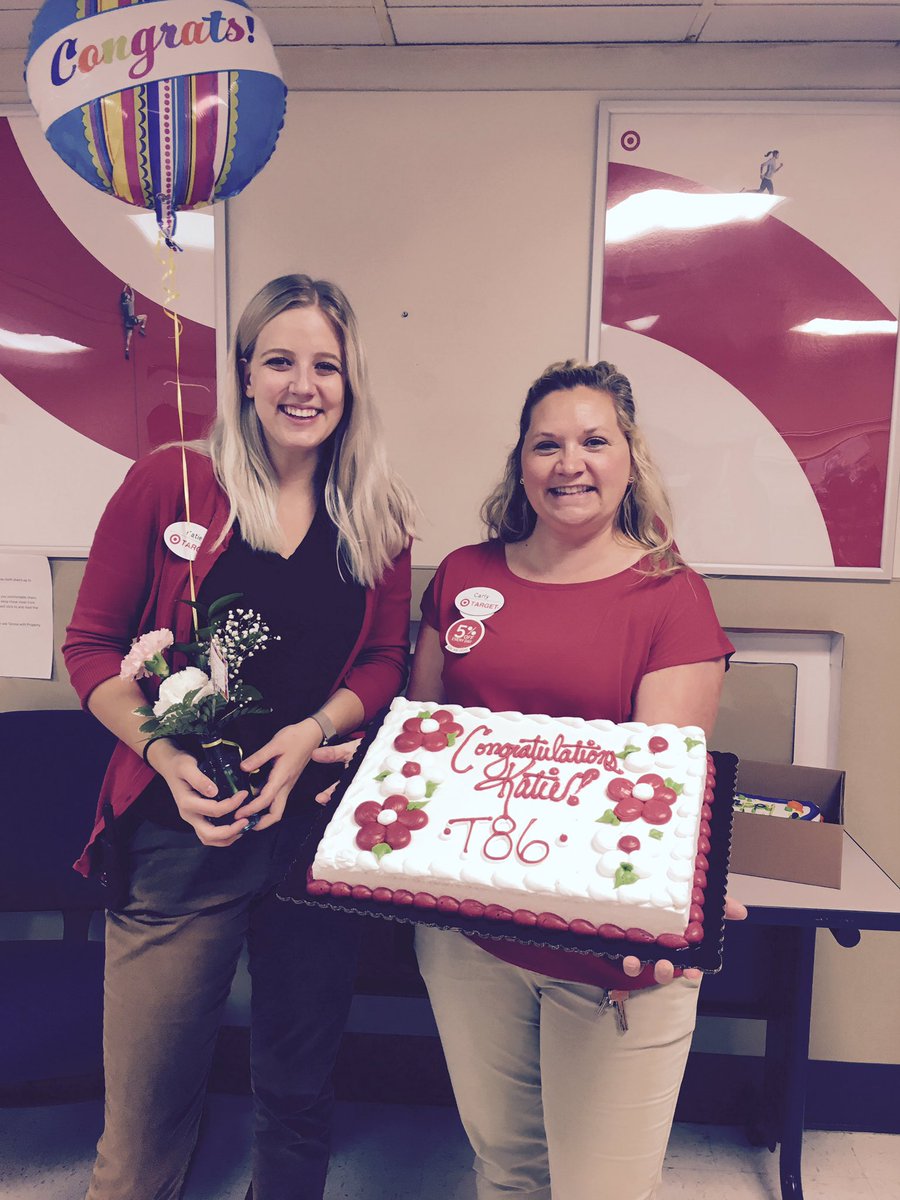 <a href="/BuffoSarah/">Sarah Buffo</a> <a href="/kaitward16/">Kaitlyn Ward</a> <a href="/kurtgriebel/">Kurt Griebel</a> @TargetCarlyJ @cjacobson81 <a href="/BiancaZerwas/">Bianca Zerwas</a> #congratsKatie!!#TGTinterns#worksomewhereyou❤️