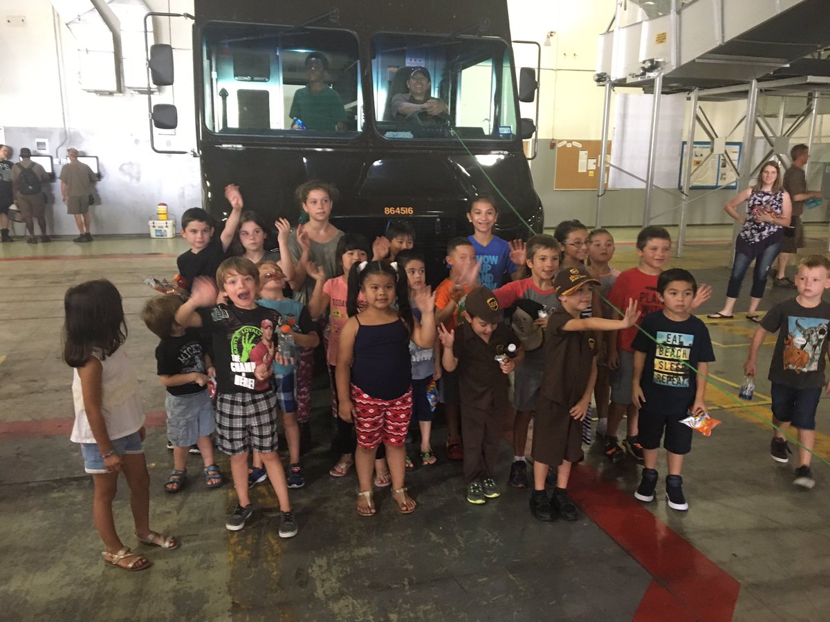 nicholasewest's tweet photo. Family Fun today in Georgetown! Thanks to all those who support our UPSers, we appreciate you! #redriversafety #CapitalPride #MMIS https://t.co/AkPldh30mi