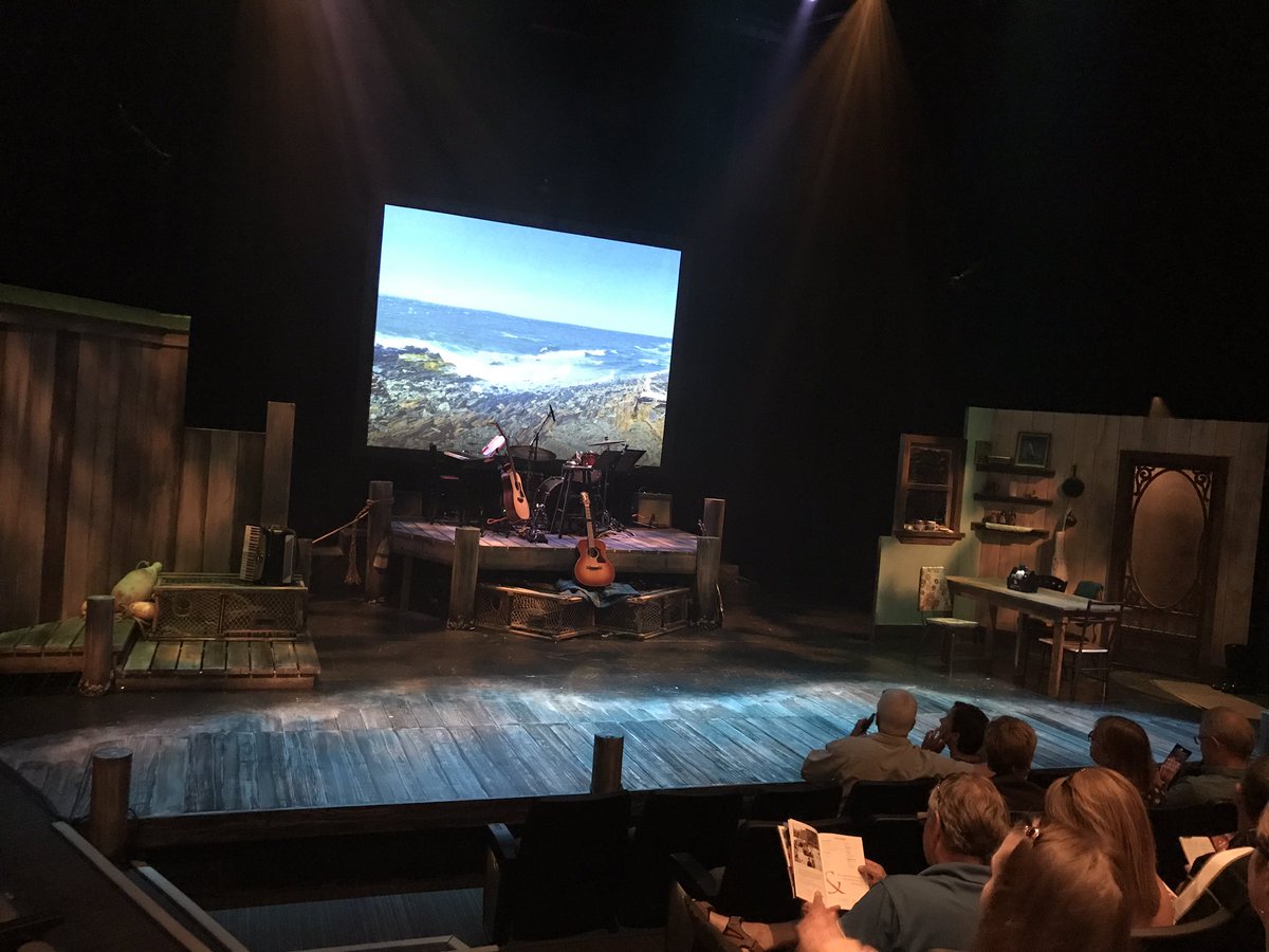 MikeSavageHFX's tweet photo. Love #NeptuneSTAN ! If you haven't seen it, get down to @NeptuneTheatre before Sept 3. Amazing talented,versatile cast. @geordbrown https://t.co/1rraSEjiFx