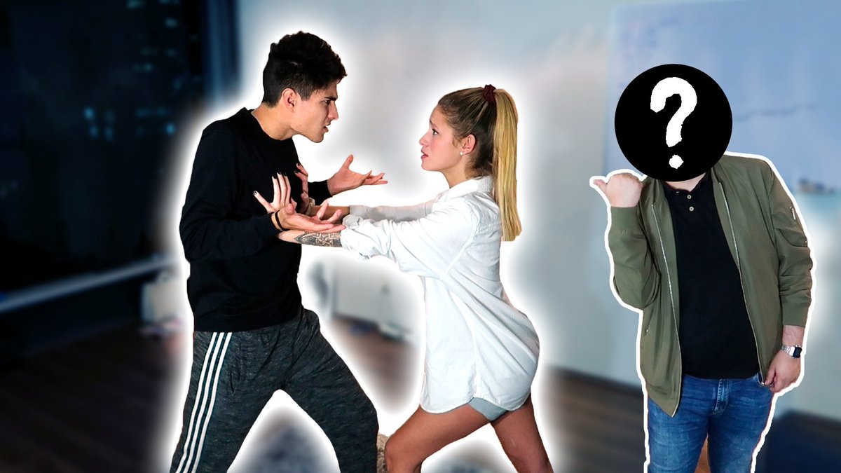 Video nuevooooo!! ENCONTRÉ A MI NOVIA CON OTRO EN MI CASA! *broma*

Y aquí esta la sorpresa!!

video: youtu.be/nUP4wn_eeYU