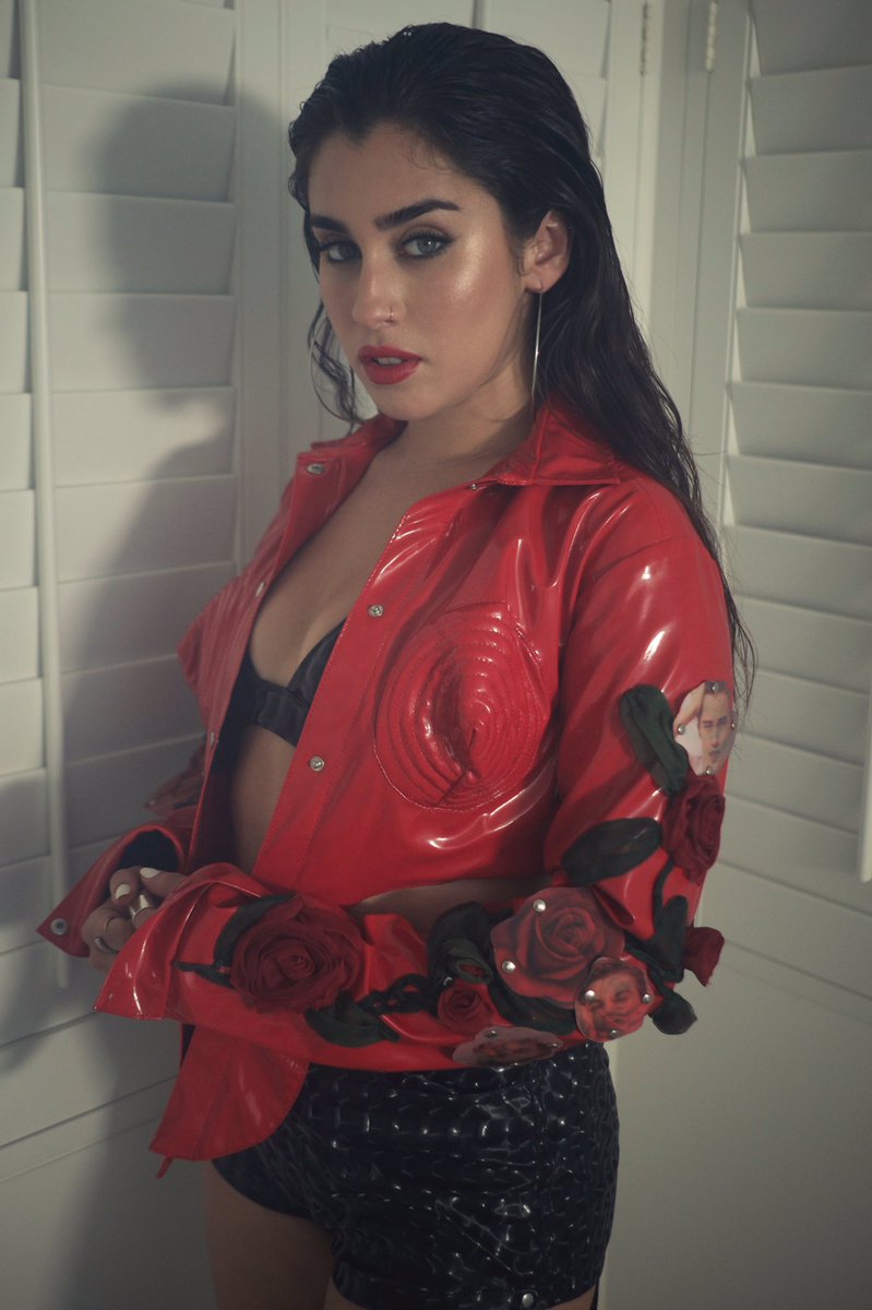 LaurenJauregui's tweet image. The original me wouldn&apos;t fuck w ya
