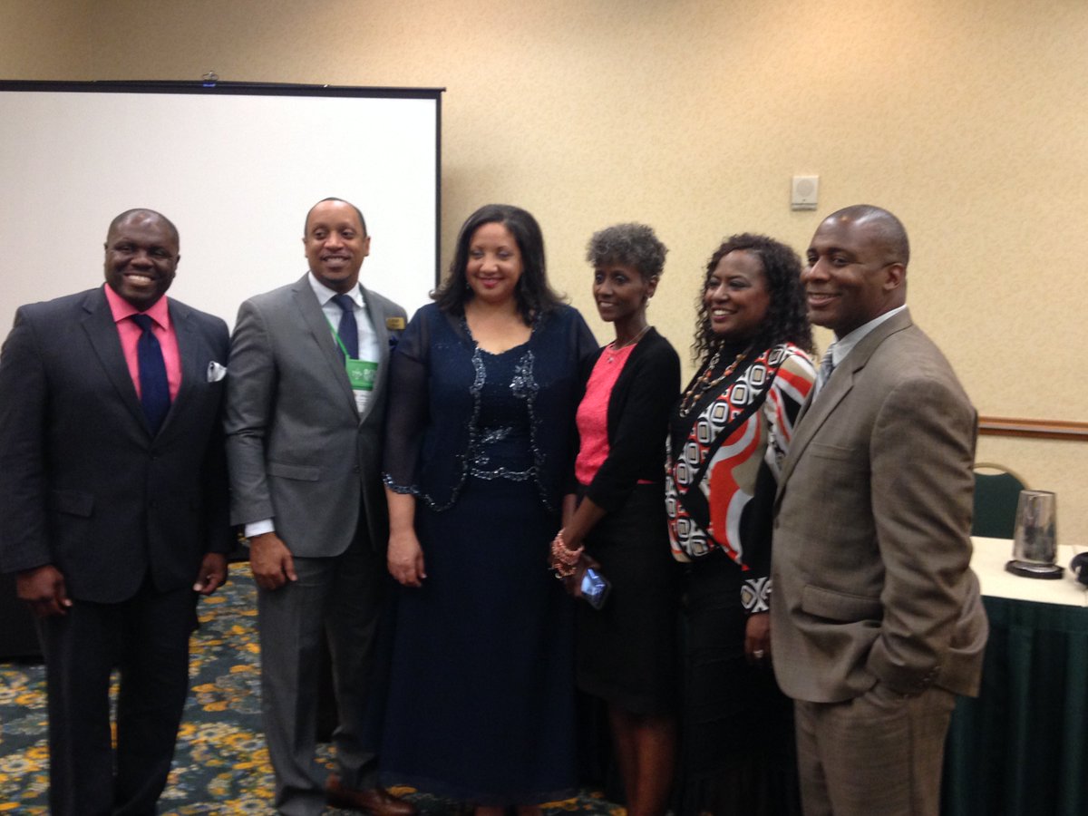 NABJMonitor's tweet photo. AUDIO: @dorothyTV2 spoke to the #NABJMonitor after winning re-election as @NABJ VP of Broadcast. #NABJ17 #NABJSP17 https://t.co/lqJ5ge6Z5n https://t.co/L5Ee4Bc8Z0
