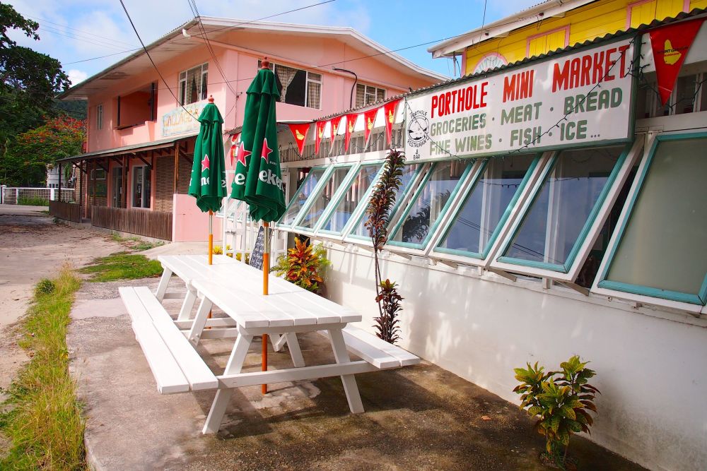 UncommonCarib's tweet image. Reprovision in the care of a West Indian mother in #Bequia. bit.ly/1KKjJxU @discoversvg #travel