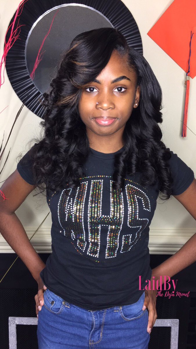 Thedejamone T On Twitter 19 Year Old Hairstylist Located In