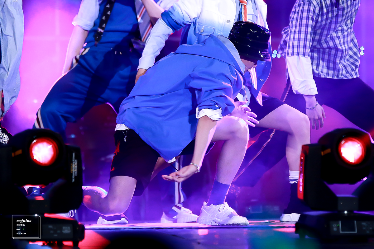 Regulusmark's tweet photo. #NCTDREAM #WeYoung #MARK #마크 https://t.co/xFAIKZaa0Y