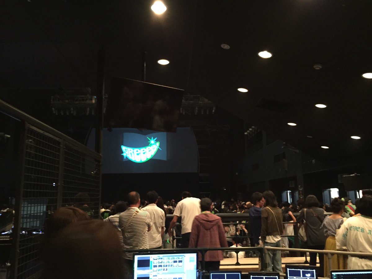 RukkiQ's tweet photo. ภาพบรรยากาศจากงานconcert
#GREEEEN @ #ZeppSapporo
#rukkip #sapporo https://t.co/XChlU4DoCP