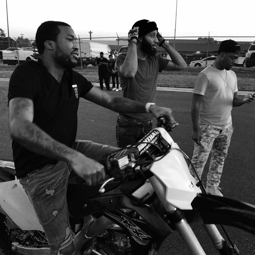 <a href="/MeekMill/">MeekMill</a> Bikelife at its finest