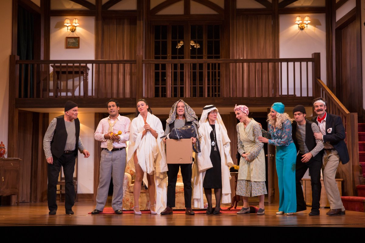 MelbTheatreCo's tweet photo. Best wishes to the wonderful #mtcNoisesOff team for their final performances after seasons at @qldtheatre and @artscentremelb! π https://t.co/p01IGI2pHg