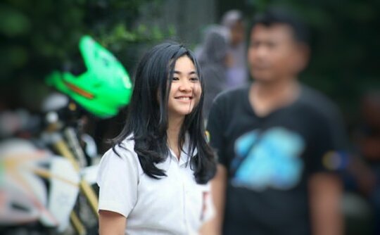 Cewe imut,manis dan mempesona
Wulan a.k.a Adinda Azani 
Siapa yg blm move on dr Rompis?? 
[<a href="/dindazani/">Adinda R A Azani</a>]
#Rompistheseries