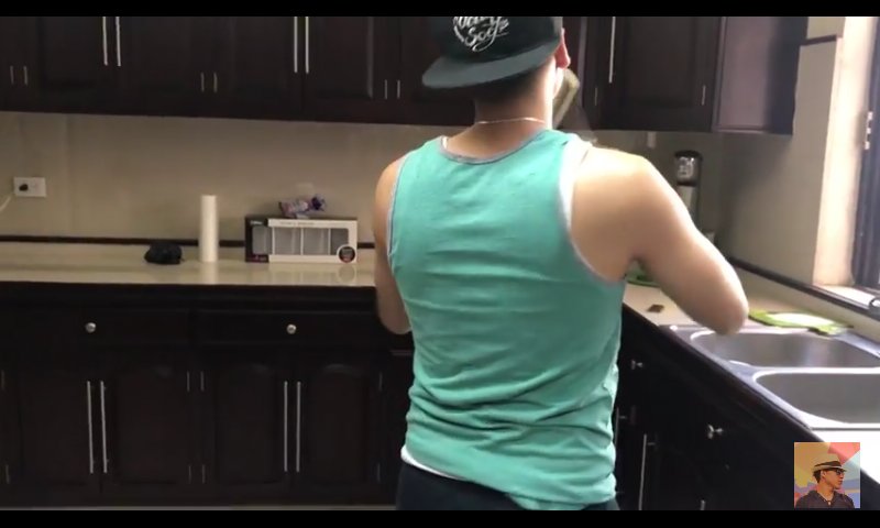 Fany_Arooby's tweet photo. @_snuppy08 Chingon el video de hoy!!โฅ #blogmanuelpadilla https://t.co/zW9F5CIYtC