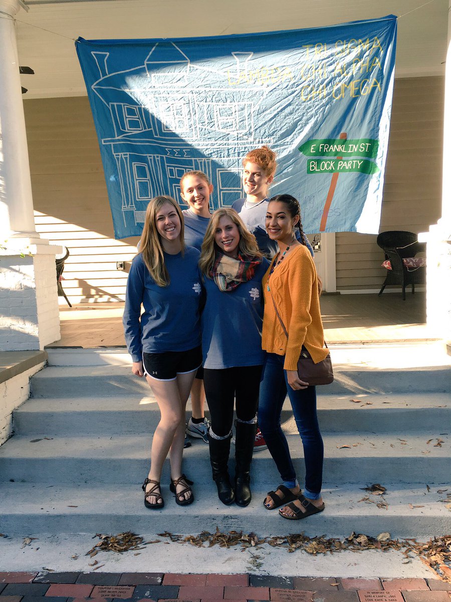 Elizabeth Barbour tweet media