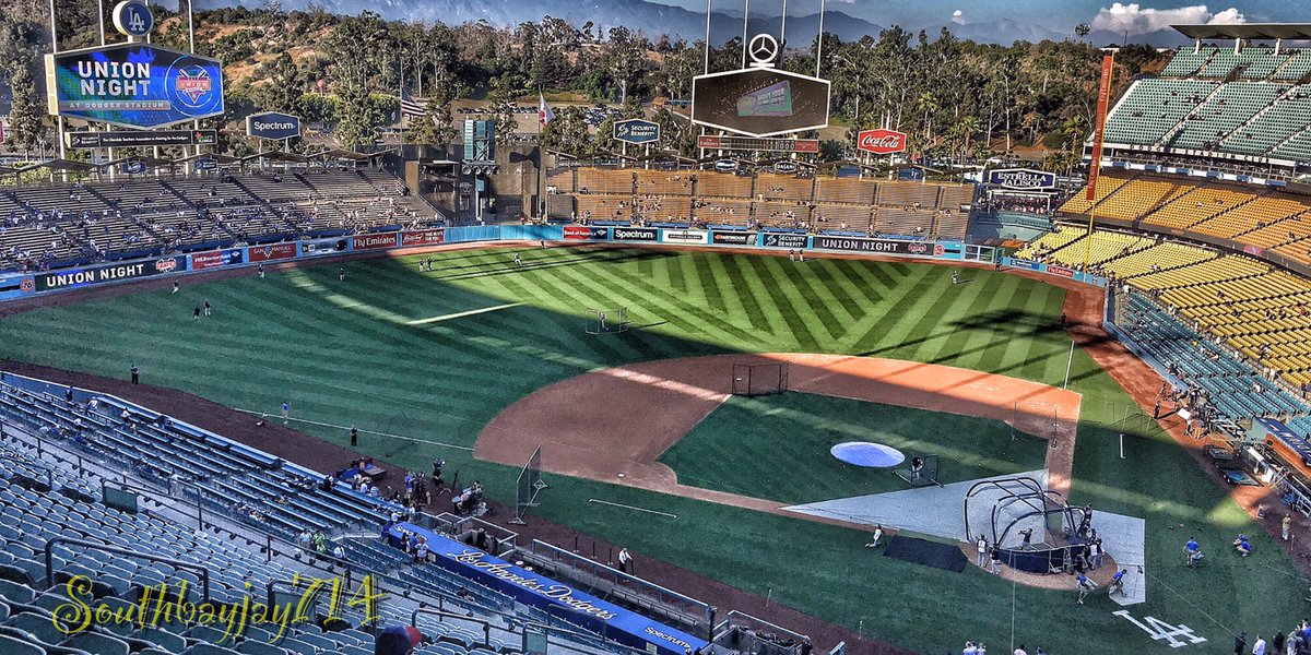 SouthBayJay714's tweet photo. #ITFDB @Dodgers #unionnight #ilwu #local13 #ladvssdp https://t.co/aWj4TSQ5Td