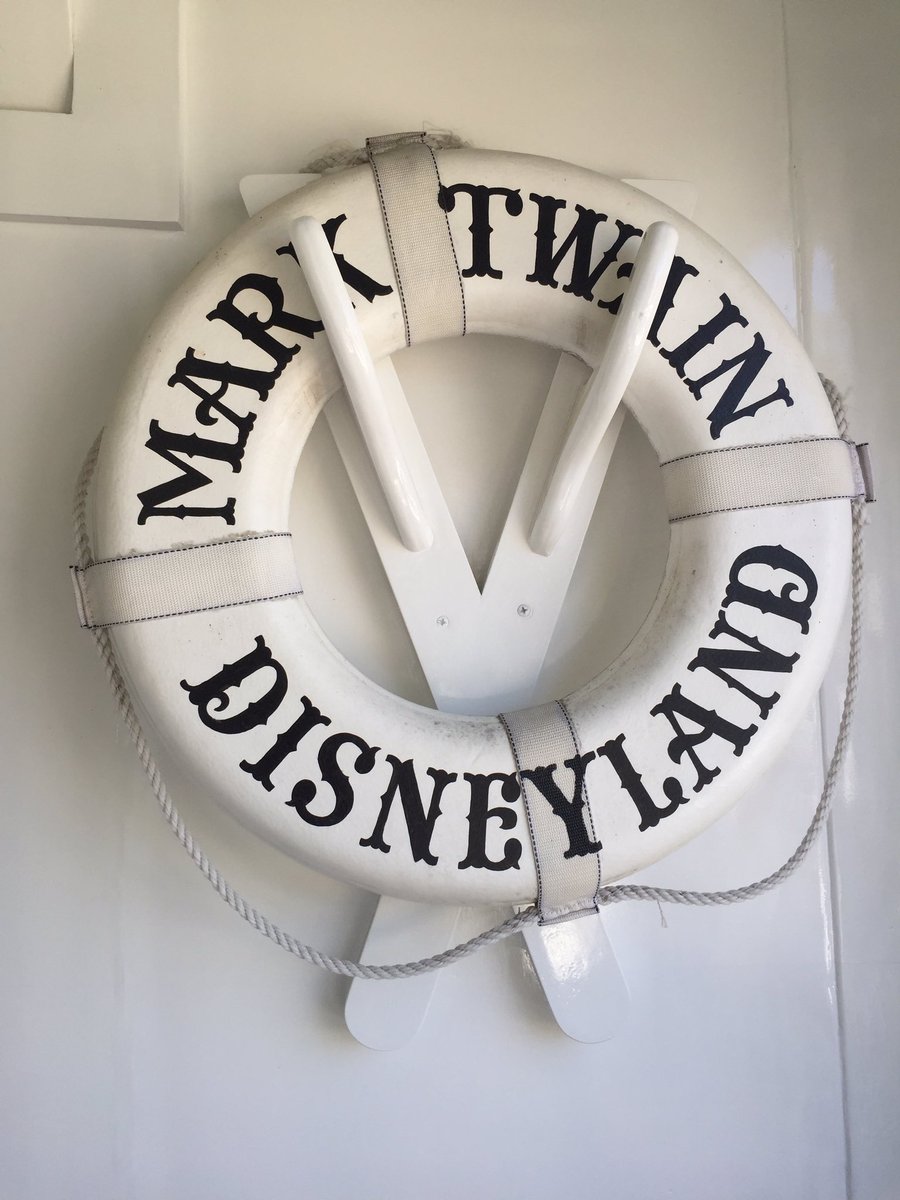 LaurasMiscMovie's tweet photo. Mark Twain, how I've missed you!! Time to see how the Rivers of America looks! #ReturnoftheClassics #Disneyland @DisneylandToday https://t.co/Bj2ULrGc9X