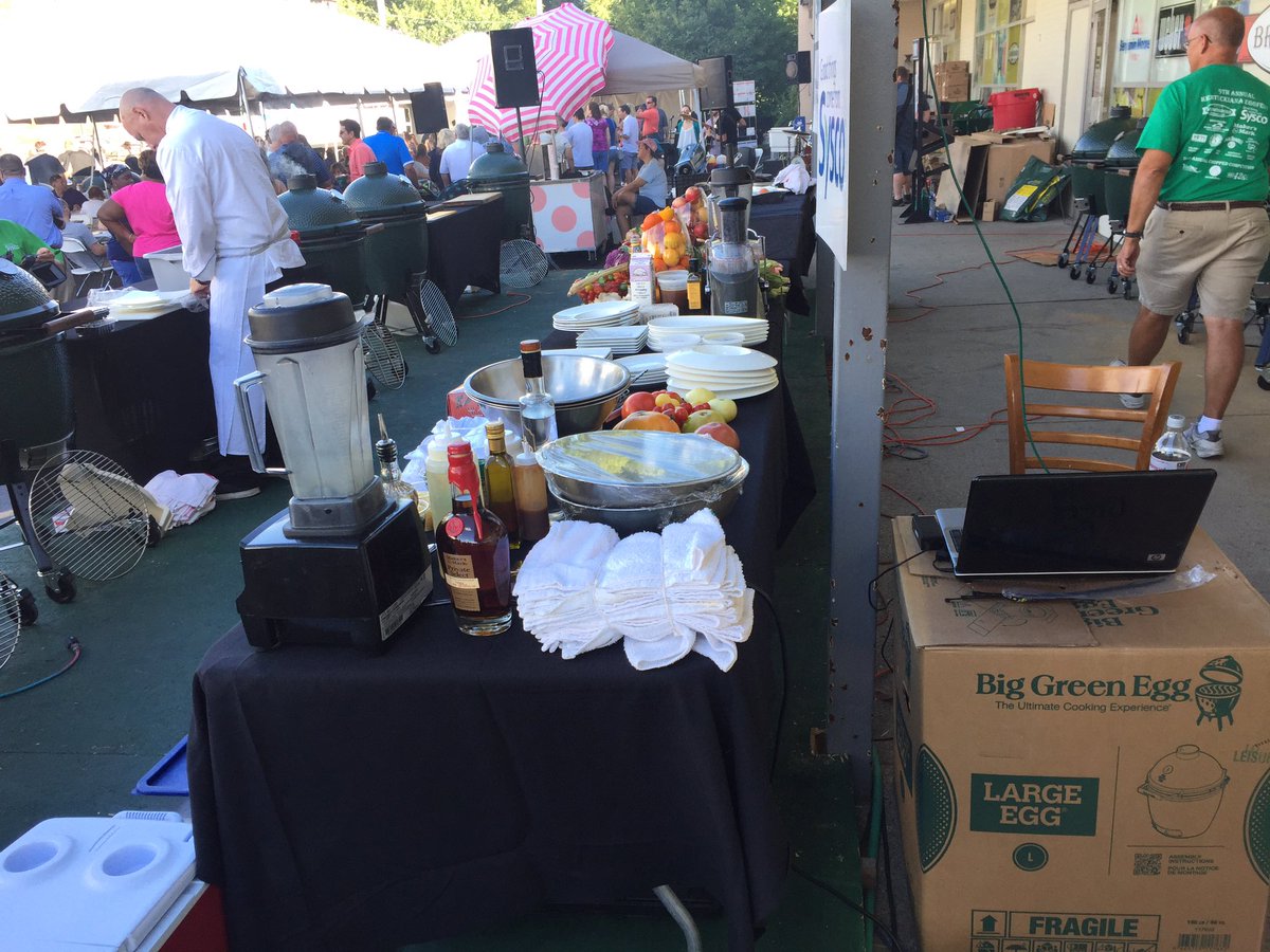 The Celeb Chief Chopped comp  starts at 7. Looking forward to judging again. EggFast <a href="/B_hardware/">Brownsboro Hardware</a> will raise thousands for charity. <a href="/WHAS11/">WHAS11 News</a>