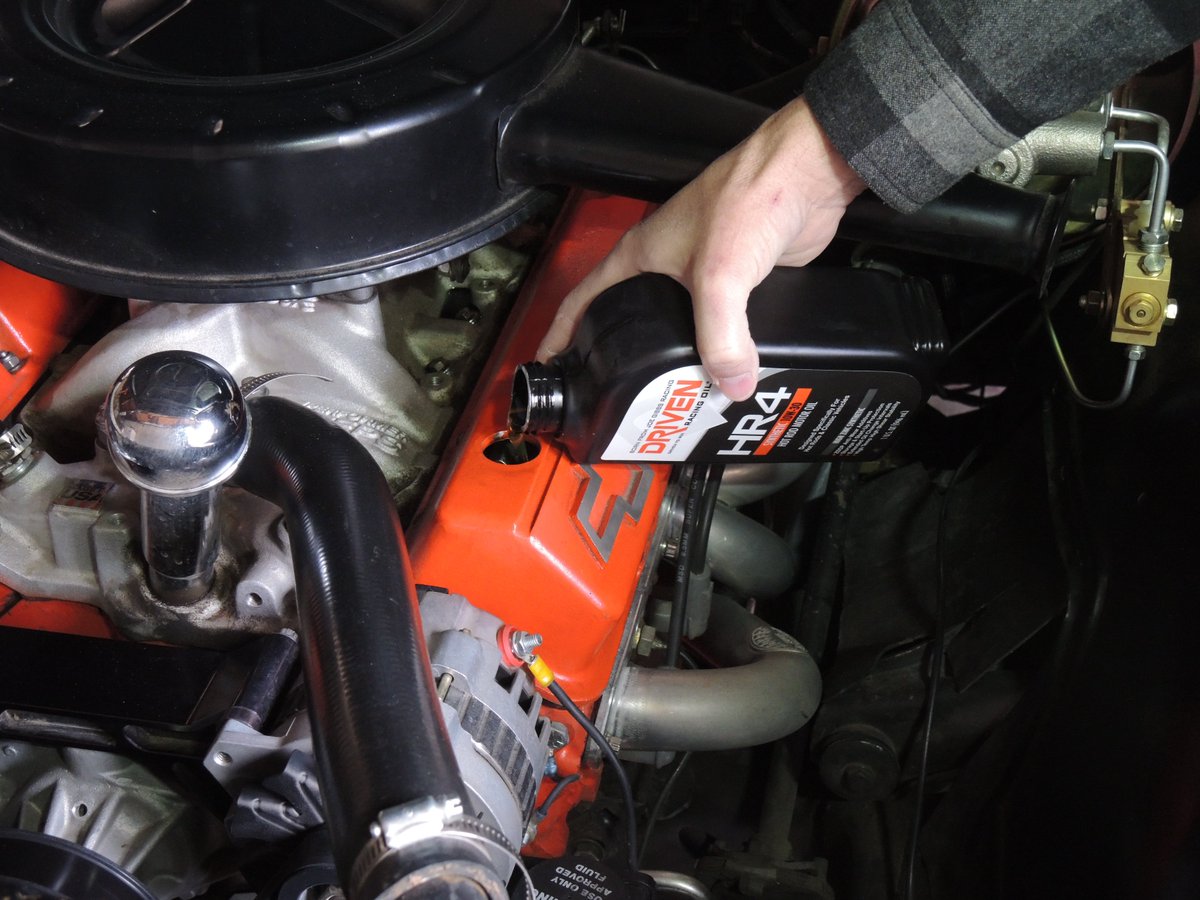 DrivenRacingOil's tweet photo. Street rod engines w/ flat tappet cams next extra protection. Driven's Hot Rod Oils, are formulated to do the job. #ZDDP #DrivenToWin https://t.co/PdnwJW2CuA
