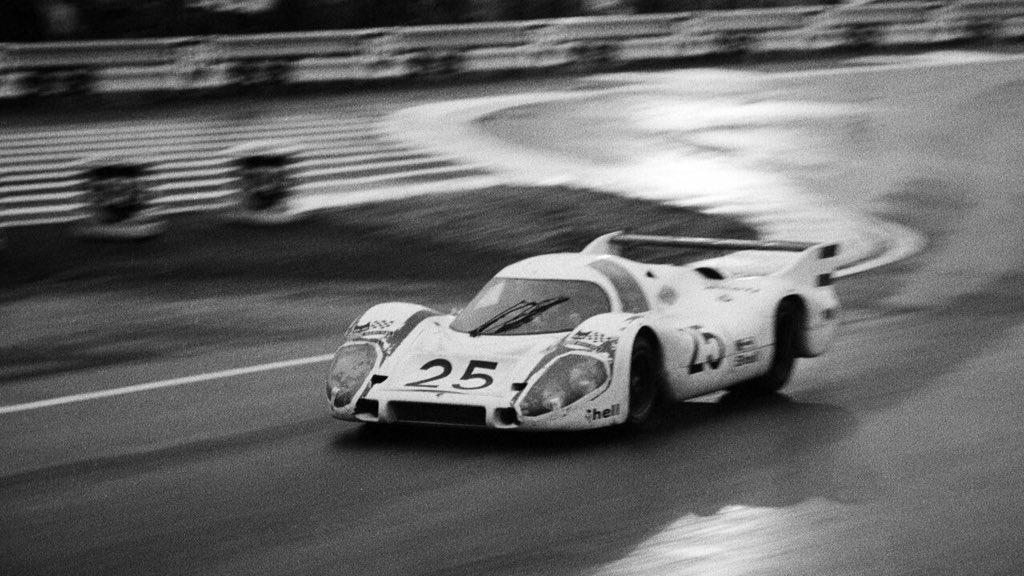 PeterPtur9421's tweet photo. @BCJr @SimeoneMuseum @lemans917k @LeMans_Fance @Cosito1Horacio @RennPhoto @LienhardRacing @FAFBulldog @B4C4RD1LDHF @CalgaryPorsche @RalfSchmitzKHS @sod1 @DannyWild10 @Marcelo71963001 And its good morning all from australia 👍🌏👉🇦🇺☕️☕️ https://t.co/tyrT3JVHOl