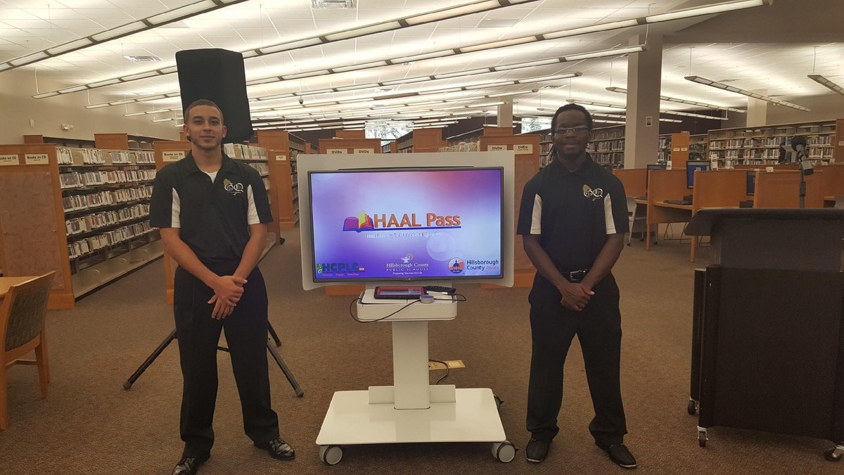 MyrickTavis's tweet photo. #HAALPass is a great way for our @HillsboroughSch students to use the public library resources using their ID #. @VanAyresHCPS https://t.co/6SO9hZYwnc