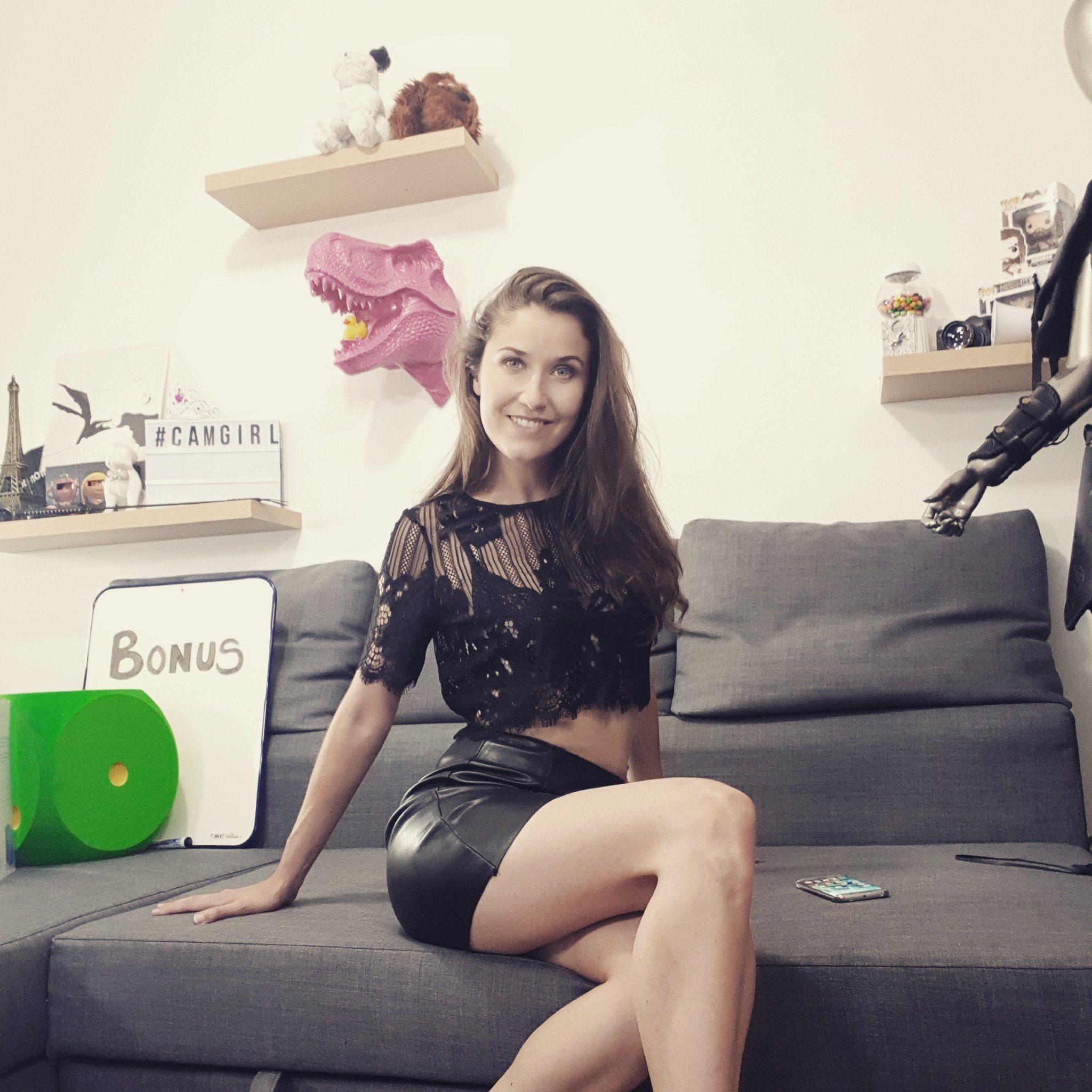 Nephael on Twitter: "Rdv dans 15min sur https://t.co/pHXOGf7A4H pour mon #live #cam #sexy…