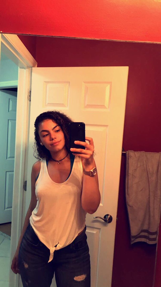 AmbyWhoo's tweet photo. I'll ALWAYS be proud of who I am 🏳️‍🌈#LGBTbabes https://t.co/BFvfkn1x2n