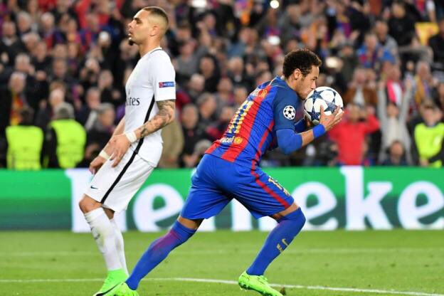 KingMagicWaddle's tweet photo. Neymar : "Je ne viens pas au PSG pour l'argent, c'était mon rêve de gosse de jouer dans le même couloir que Kurzawa" #NeymarJr10 #PSG https://t.co/GyalyitbUL
