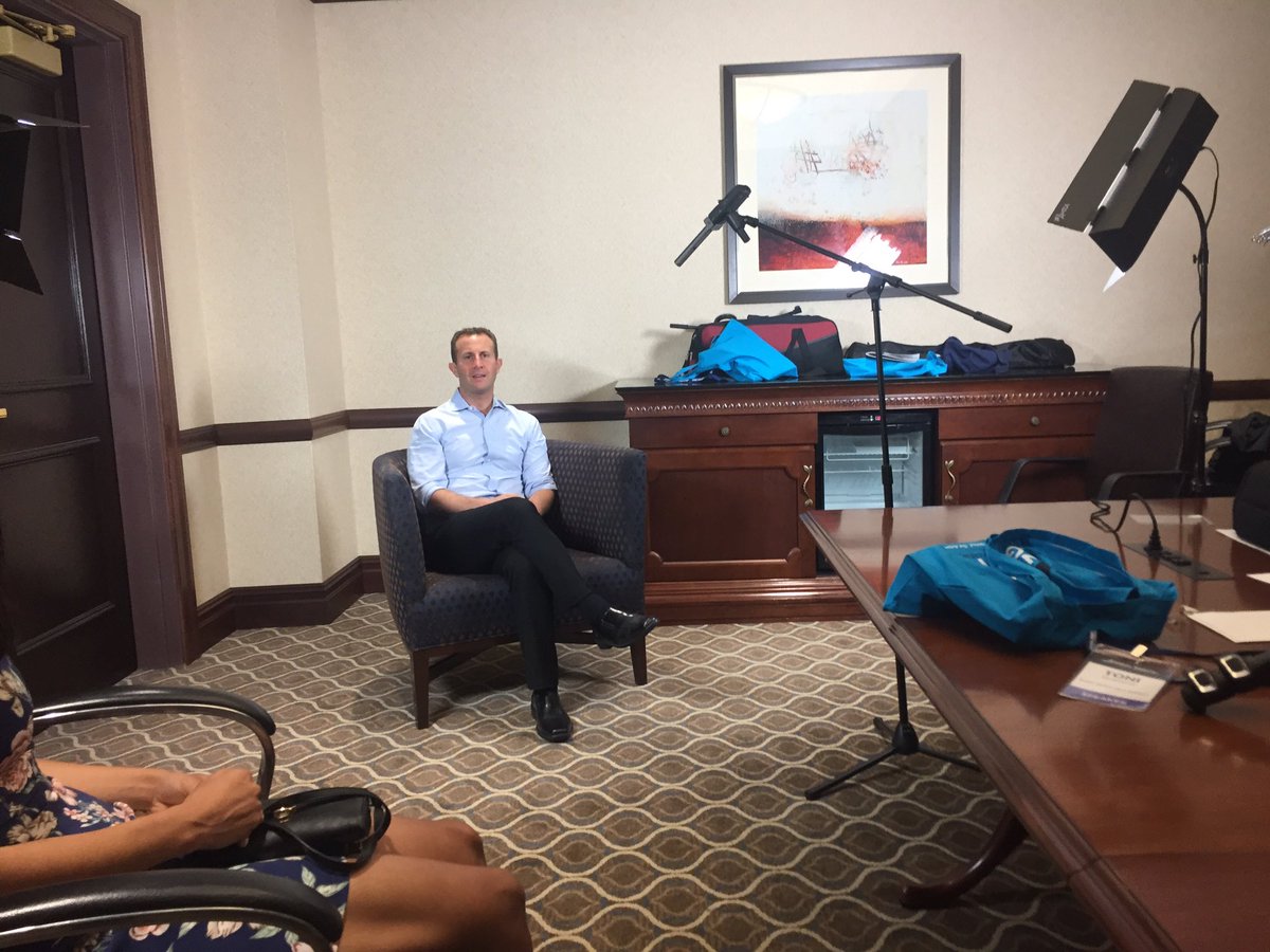 Doing some amazing interviews at #AR2017! Here's a glimpse of <a href="/PaulHShapiro/">Paul Shapiro</a> from <a href="/HumaneSociety/">Humane World for Animals</a> #AnimalRightsNationalConvention