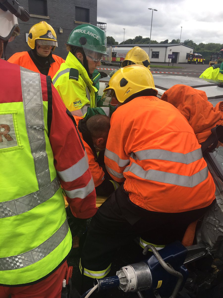 IPSPscotland's tweet photo. #IPSP P1 #emergencyplan #makespace #dashboardroll clinical deterioration #immediateplan #outnow https://t.co/ROEXXQFa74
