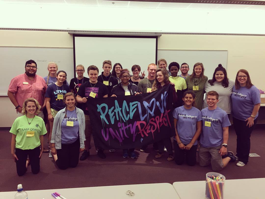 Lindsay4Iowa's tweet photo. Check out this inspiring group of #peacemakers! What a privilege to be the Director of this Peace Institute at @LorasCollege! @Duhawks4Peace https://t.co/DdclJLLOHw