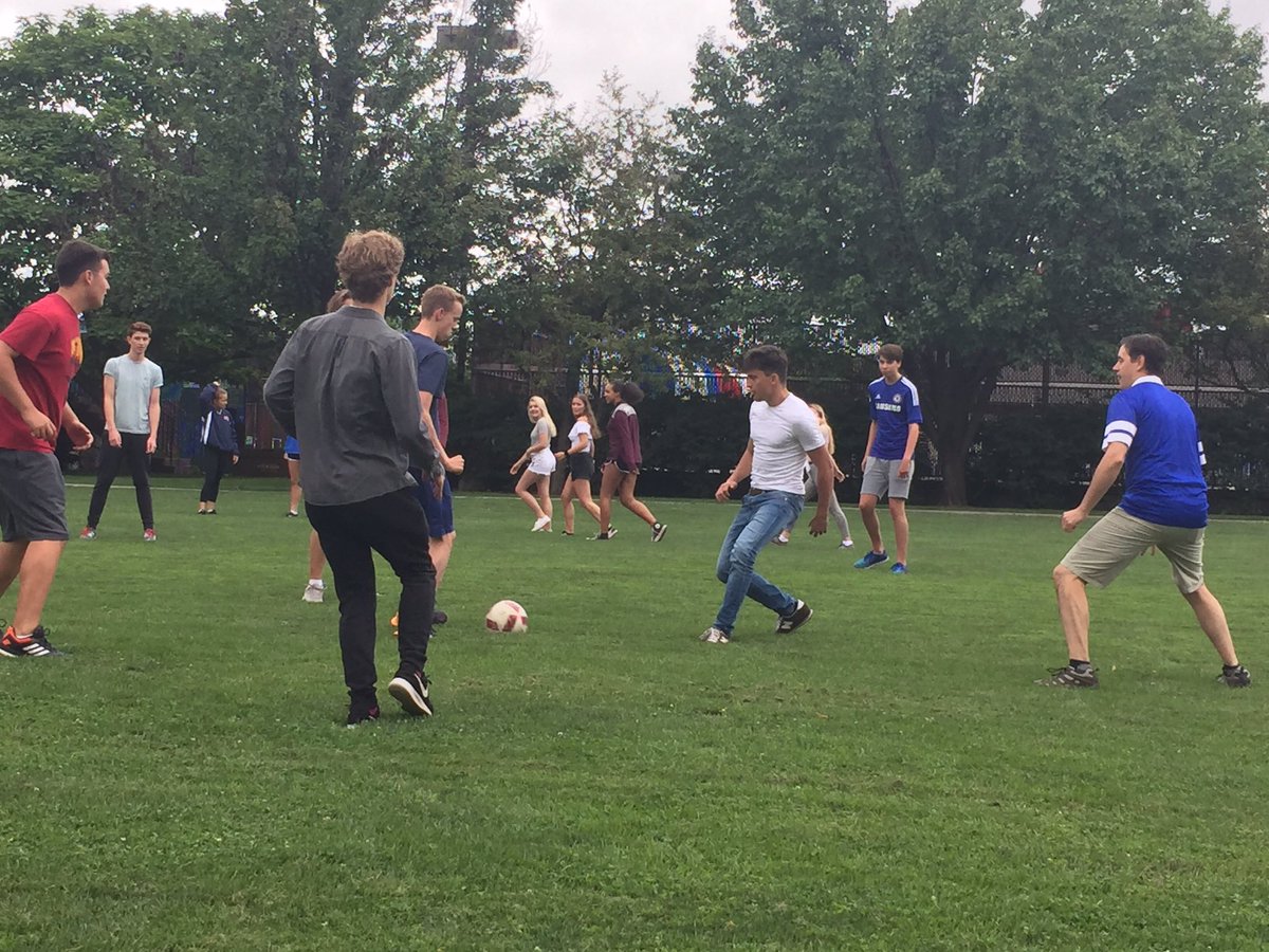 ChicagoSwchs's tweet photo. A successful SWCHS football team beat the OPRFHS team 3-0 in the first day football match #footballnotsoccer #exchange #winners https://t.co/JnY8Lqhqbf