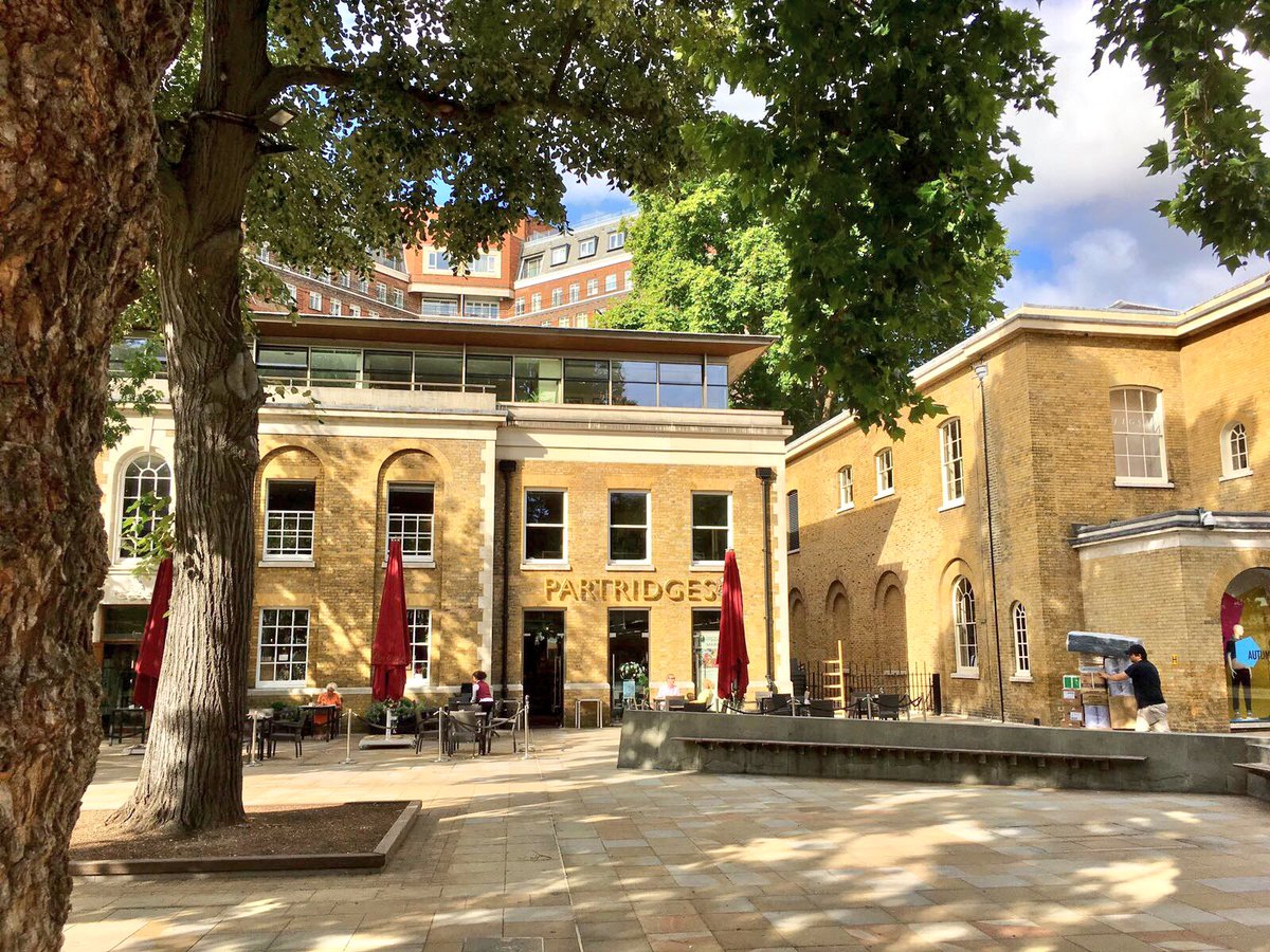 It's time for us to say goodnight. Stay tuned tomorrow when we will be sharing our day at our Fine Food Market with you. #LoveLondon