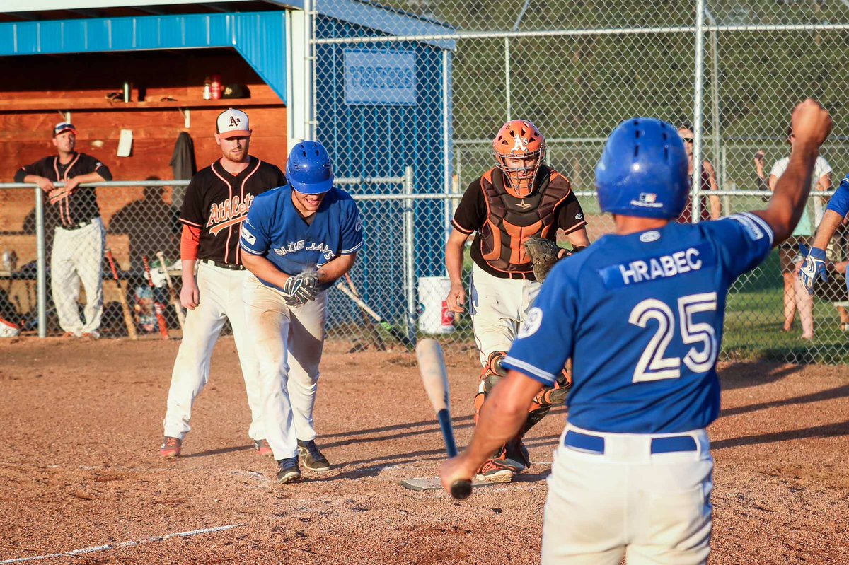 The amazing play at the plate by <a href="/ZakLang21/">Zak Lang</a> of the @HoldenBlueJays to score against the <a href="/Rosalindsports/">Rosalind Athletics</a> in game two #PBLChampionship