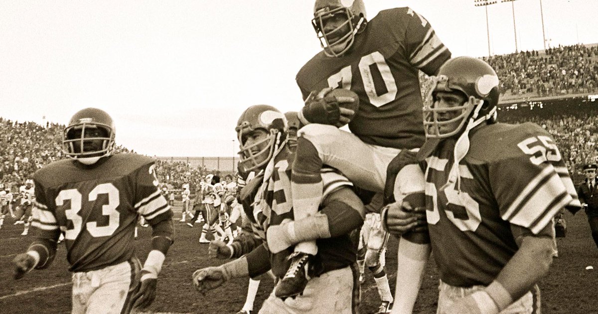 The #Vikings are making the case.   They want Jim Marshall in the @ProFootballHOF.  📰: mnvkn.gs/AbVaxg https://t.co/m5kg2ueegB