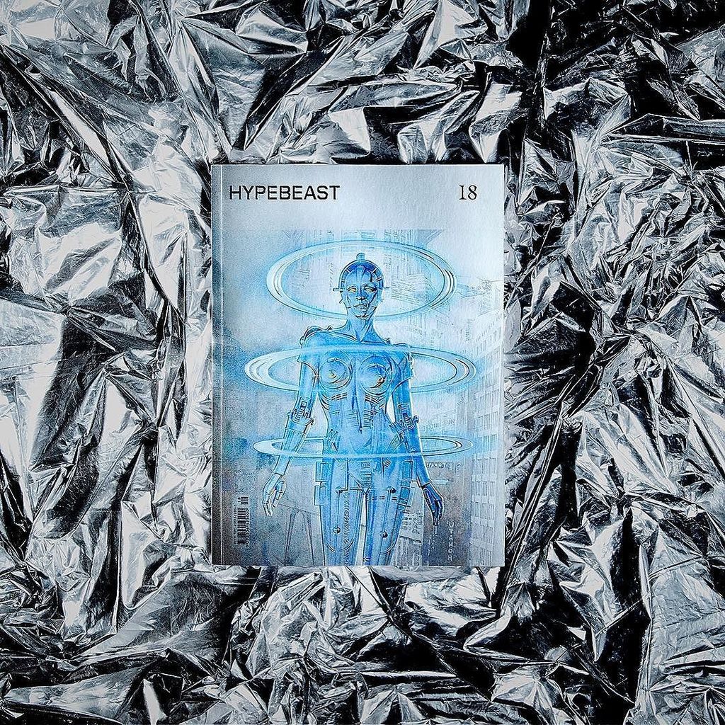 sambbloor's tweet photo. #HYPEBEAST Magazine - Issue 18 - The Sensory Issue. IN STORE NOW. 
#HypebeastMagazine #FSHP #FUSShop #PrintedMatter #HajimeSorayama #Gorill… https://t.co/fcAZLAHwYx